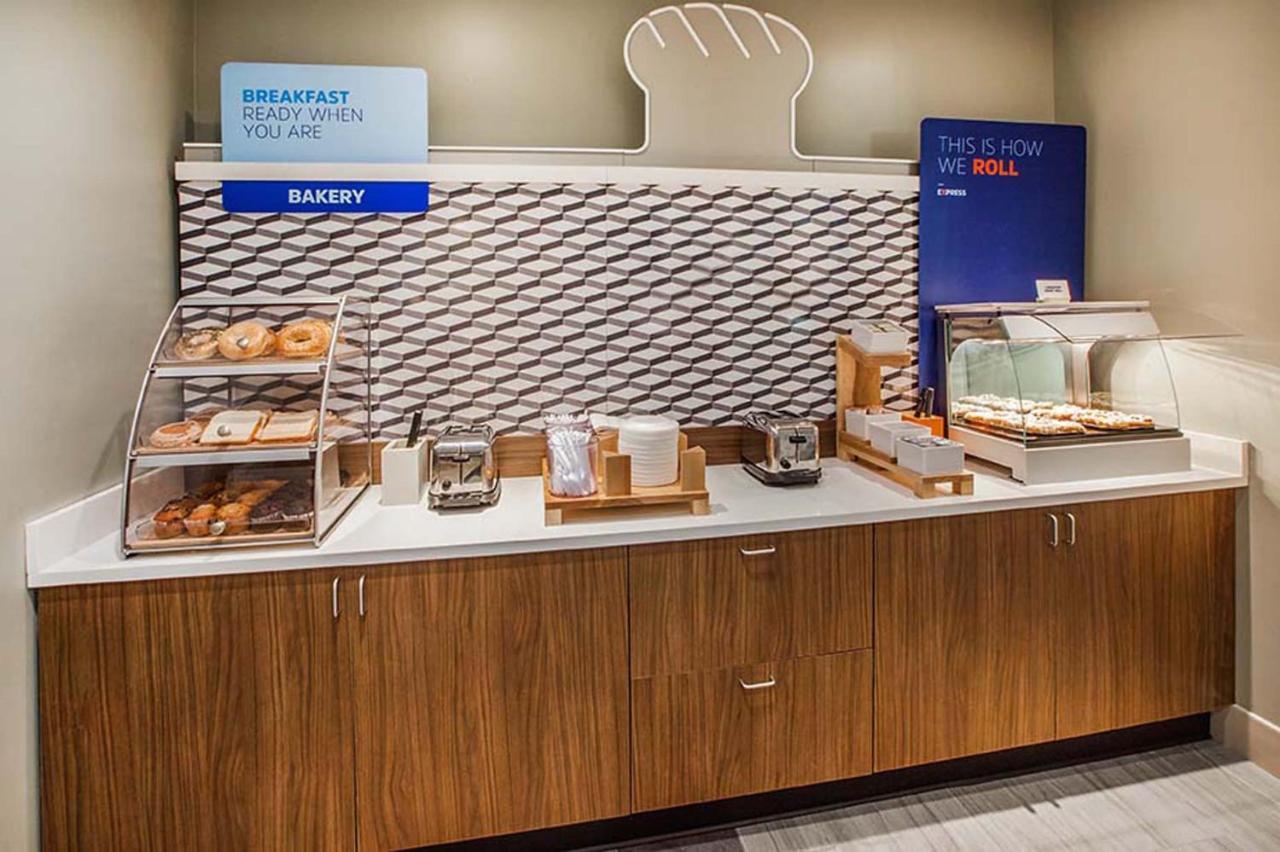 Holiday Inn Express & Suites White Haven - Poconos By Ihg Eksteriør billede