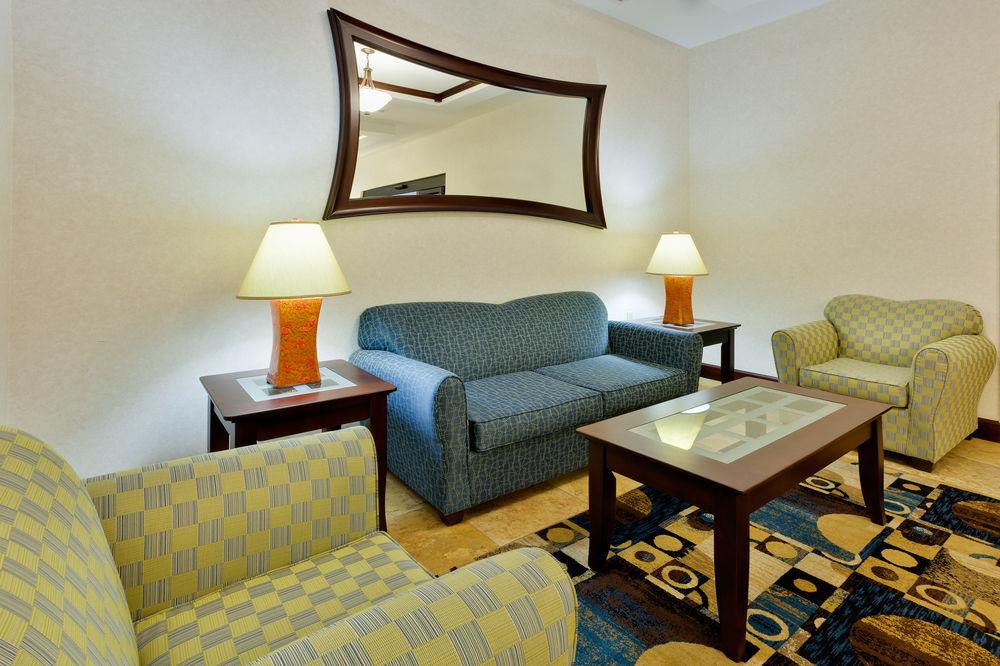 Holiday Inn Express & Suites White Haven - Poconos By Ihg Eksteriør billede