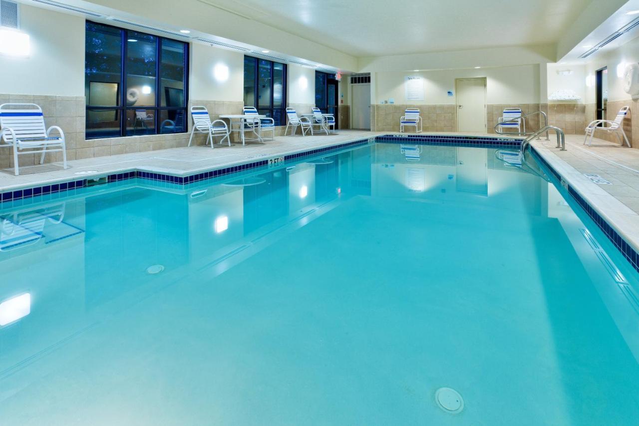 Holiday Inn Express & Suites White Haven - Poconos By Ihg Eksteriør billede